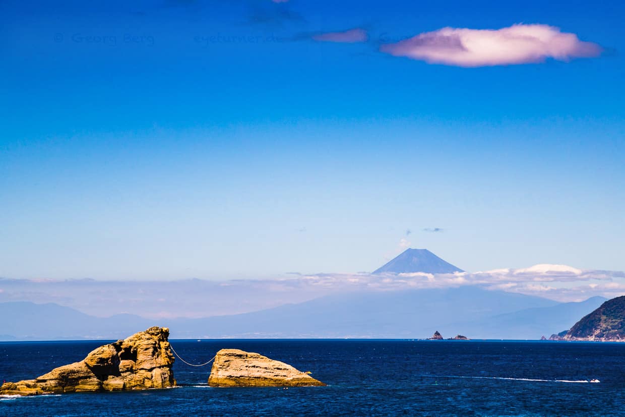 Der Berg Fuji von Matsuzaki aus gesehen, Japan / © Foto: Georg Berg