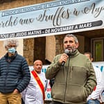 Trüffel-Markt in Aups: Saisoneröffnung am ersten Donnerstag im Dezember durch Philippe De Santis / © Foto: Georg Berg