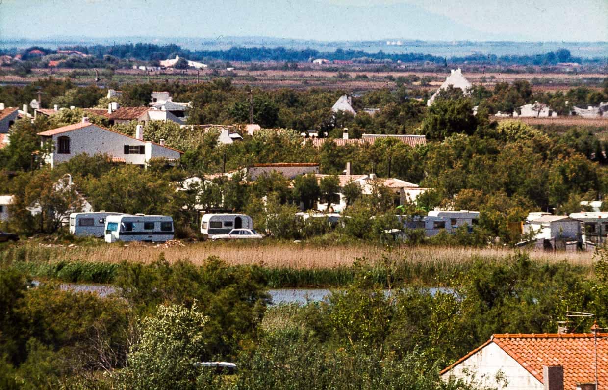 Friedliches Miteinander ist in Saintes-Maries-de-la-Mer seit Jahren Brauch / © Foto: Georg Berg