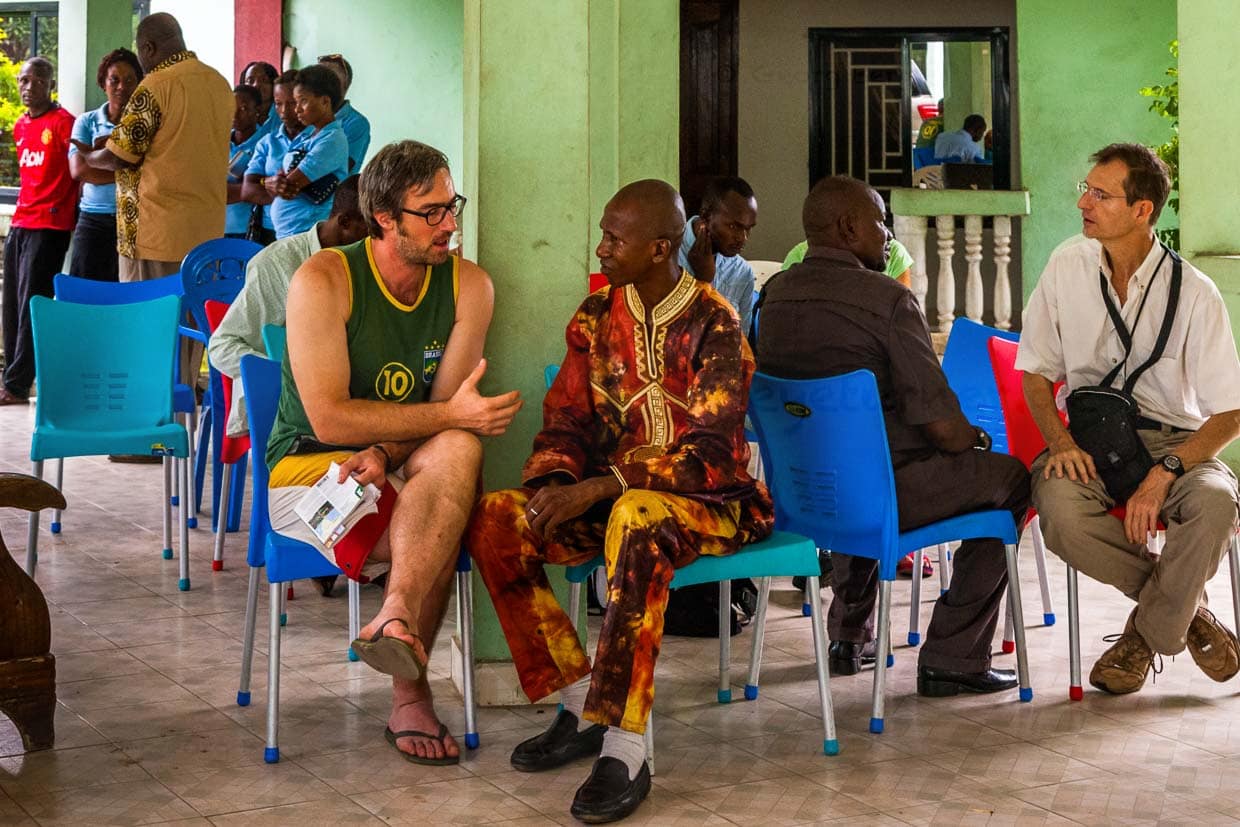 Deutsche und Sierra Leonische Tourismusexperten tauschen sich aus / © Foto: Georg Berg