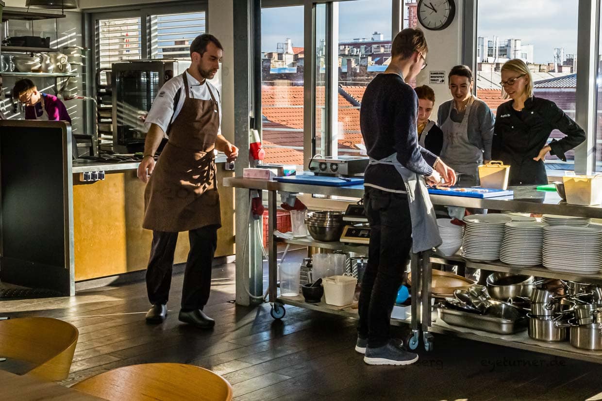 Culinary Institute of Budapest mit Profikoch Lászlo Papdi / © Foto: Georg Berg