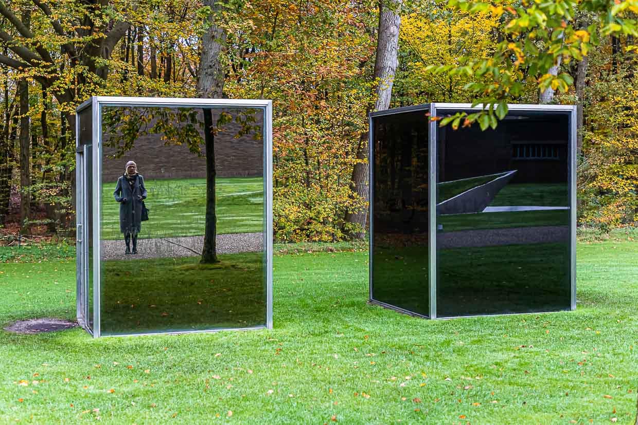 Skulpturen in der Parkanlage vor dem Kröller-Müller Museum / © Foto: Georg Berg