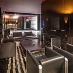 Die Installation des kanadisch-mexikanischen Künstlers Rafael Lozano-Hemmer im Eingangsbericht zu den Hotelzimmern ist gleichzeitig Namensgeber von Blow up 5050 / © Foto: Georg Berg