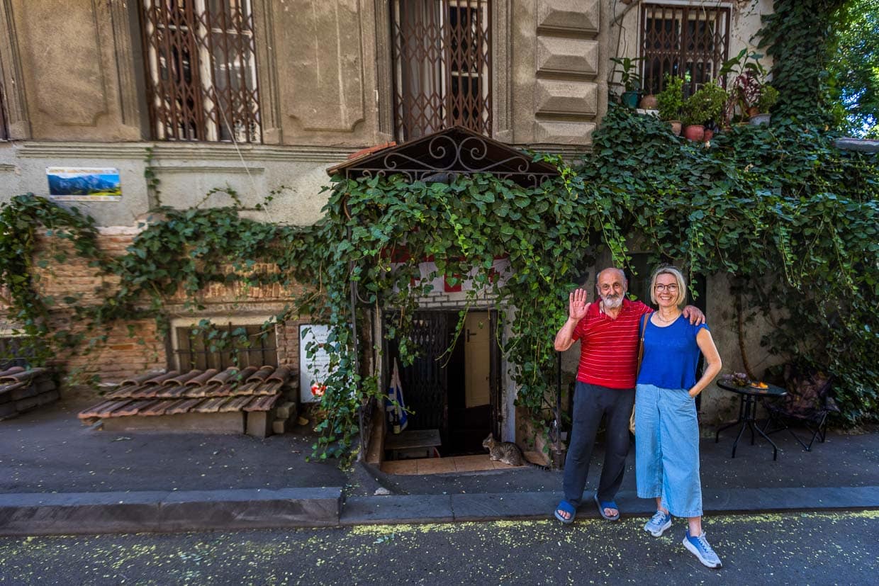 Das georgische Restaurant Nikolozi in Tbilisi (Georgien) ist für das gute Essen und die familiäre Atmosphäre bekannt / © Foto: Georg Berg