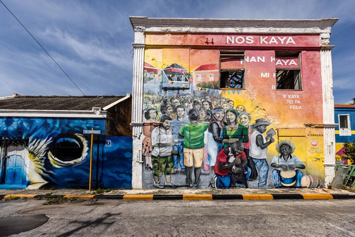 Mural de Melvin House en colaboración con Jhomar Loaiza. We can make it or we can't make it / © Photo: Georg Berg