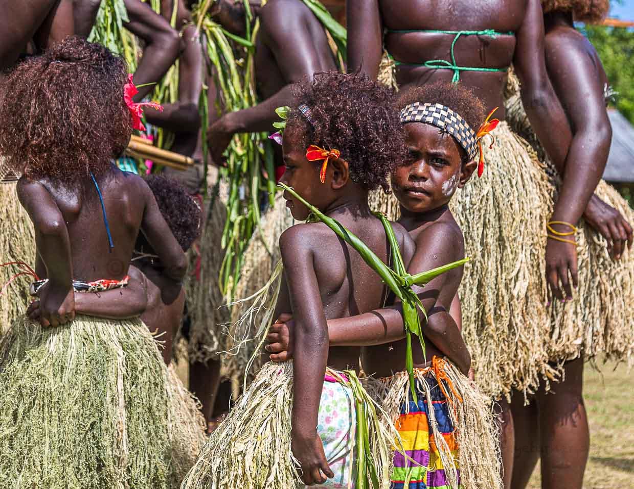 Kulturelle Identität und Zusammenhalt pflegen alle Bevölkerungsgruppen auf Bougainville / © Foto: Georg Berg