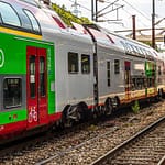 Die Kombination von Zug und Fahrrad ist in Luxemburg problemlos möglich. Alle Züge haben mehrere deutlich markierte Fahrradabteile mit je fünf Aufhängungen. Auch Fahrräder können kostenlos mitgeführt werden / © Foto: Georg Berg