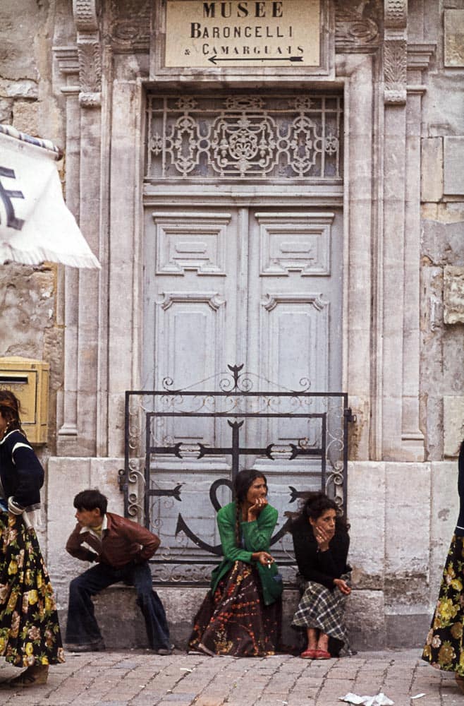 Mit dem nach Folco de Baroncelli-Javon benannten Museum ehrt Saintes-Maries-de-la-Mer den Marquis, der die Tradition der Camargue und der berittenen Gardians begründet hat / © Foto: Georg Berg