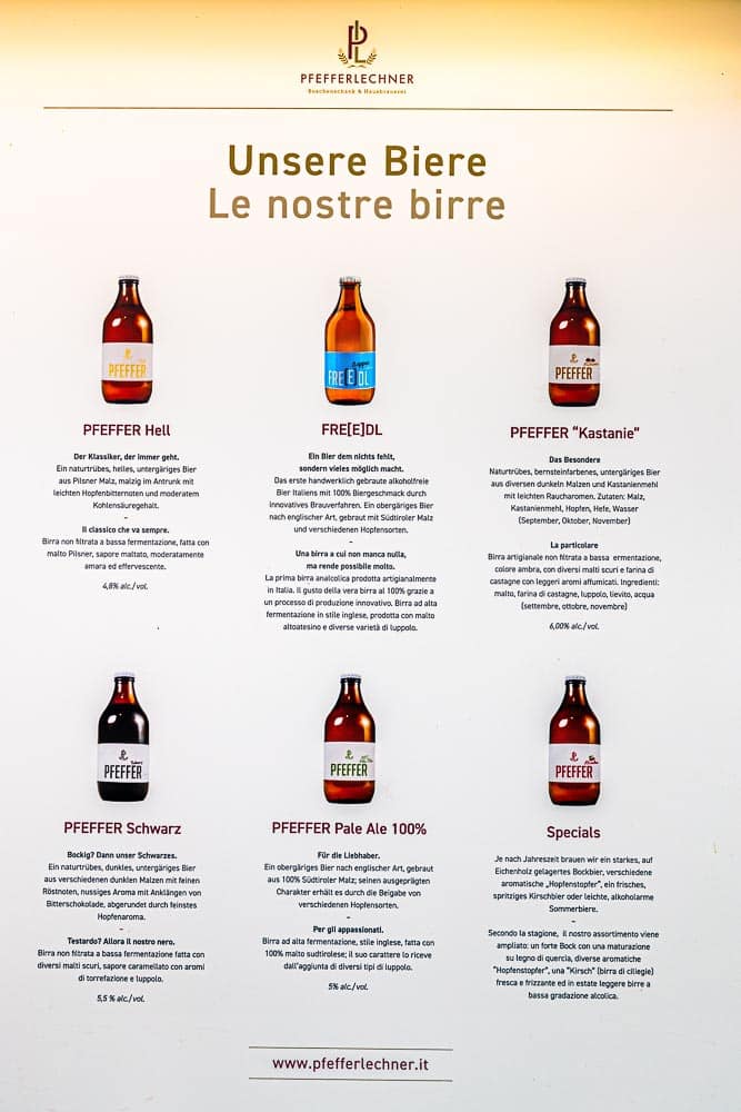 Zweisprachiges Biermenü der Buschenschank und Hausbrauerei Pfefferlechner / © Foto: Georg Berg