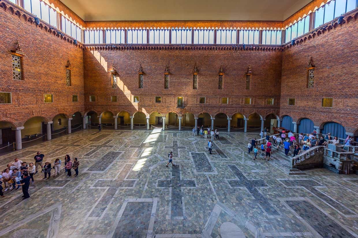 Blue hall in Stadshuset. Stockholm City Hall is the seat of the city government and the city parliament. The Nobel Prize banquet is held here every year with 1,300 guests / © Photo: Georg Berg