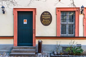 Das Haus in der Dominikanerstraße 6 in Bamberg ist ein prominentes Beispiel für das an ein Grundstück verbriefte Braurecht aus dem Mittelalter / © Foto: Georg Berg