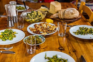 Halloumikäse gehört zu jeder nordzypriotischen Mahlzeit / © Foto: Georg Berg