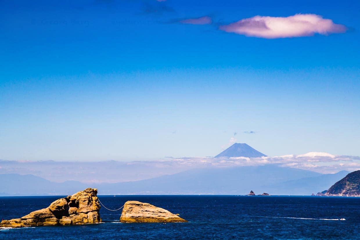 Der Berg Fuji von Matsuzaki aus gesehen, Japan / © Foto: Georg Berg
