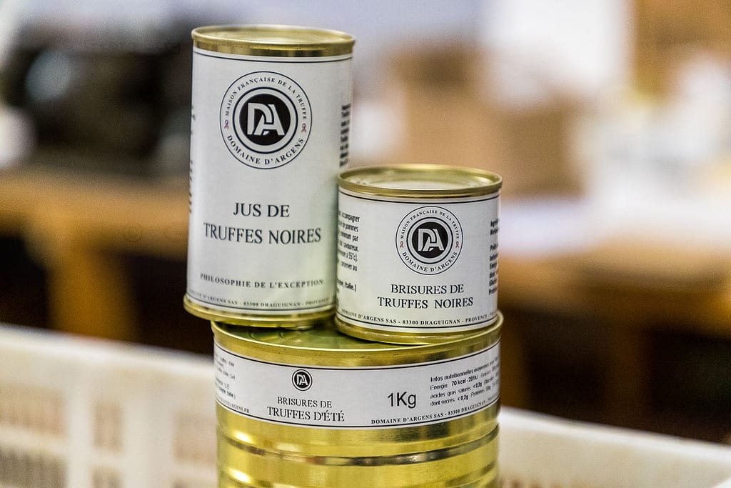 Domaine D’Argens entwickelt seit über 30 Jahren eigene Trüffelprodukte. Verarbeitet werden fünf Arten von Trüffel:  Tuber Melanosporum, Tuber Brumale Vitt, Tuber Uncinatum Vitt.Tuber Aestivum Vitt. Tuber Magnatum / © Foto: Georg Berg