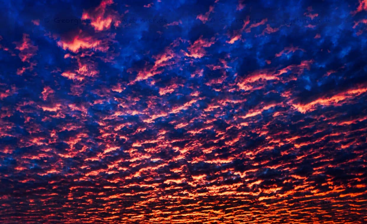 Australischer Morgenhimmel
/ © Foto: Georg Berg