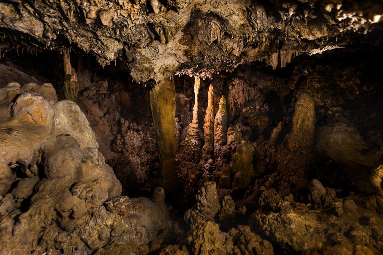 Ninu's Cave is a stalactite cave on Gozo that was discovered by chance by Guzepp Rapa under his house while searching for water. The cave is now run by the third generation of his descendants. The name of the cave goes back to the landowner Ninu Carmel at the time of its discovery in 1888 / © Photo: Georg Berg