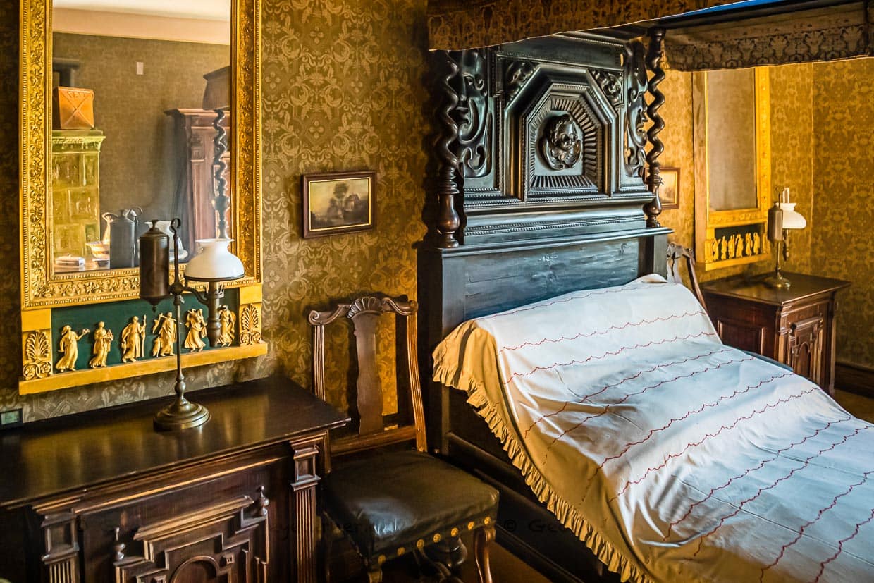 Prince Otto von Bismarck's bedroom in the original Bismarck apartment in the Upper Salt Works Museum in Bad Kissingen / © Photo: Georg Berg
