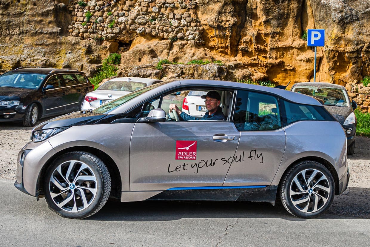 Kleiner Flitzer mit dem man geräuschlos durch die schöne Landschaft fährt / © Foto: Georg Berg