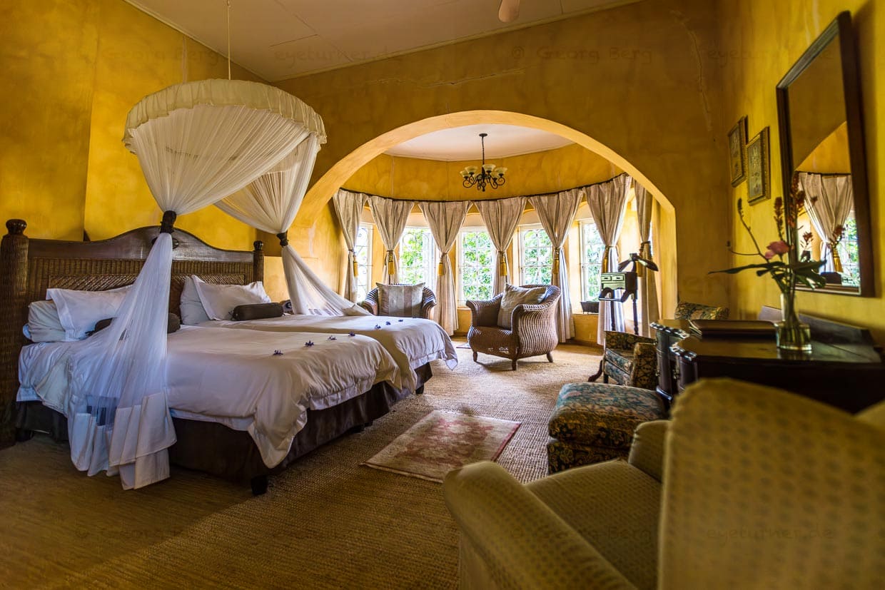 The Nursery, das ehemalige Kinderzimmer, ist eines von fünf Suiten im Huntingdon House, dem ehemaligen Familiensitz der Familie Kay auf Satemwa Estate / © Foto: Georg Berg