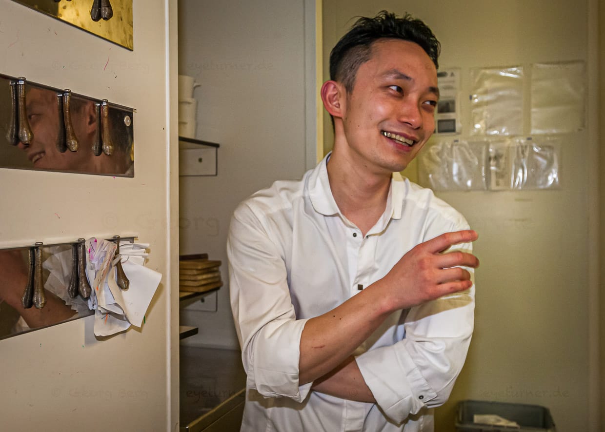 Kazunori Tanigawa nach getaner Arbeit / © Foto: Georg Berg