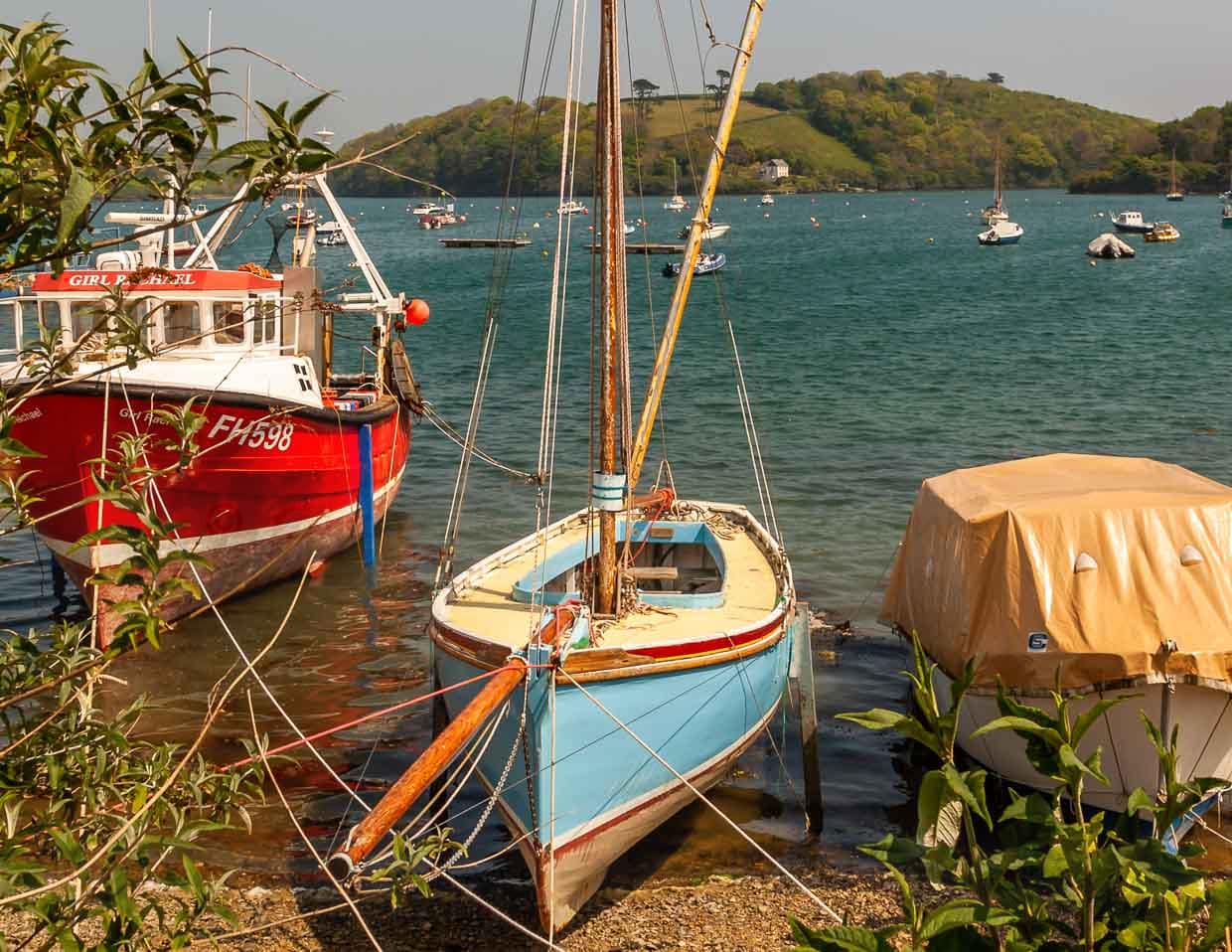 Diesem Segelboot sieht man nicht sofort an, dass es zum Austernfischen verwendet wird / © Foto: Georg Berg