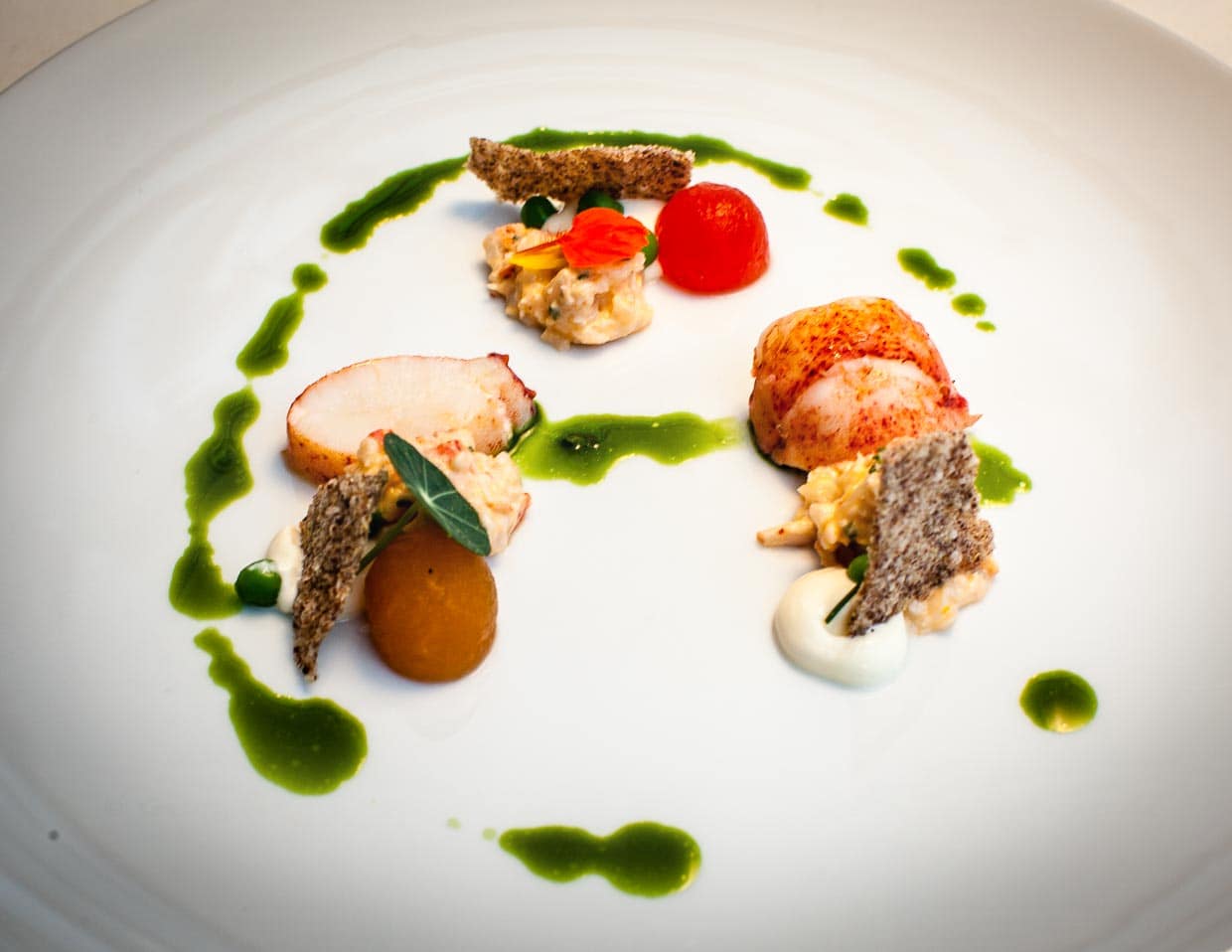 Kanadischer Hummer, Salicornes, Crème Fraȋche / © Foto: Georg Berg