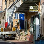 In der Ölmühle Moulin de Saint-Cassien in Draguigna wird von November bis März Olivenöl gepresst. Hier wird gerade der Trester entsorgt. Department Var, Provence, Frankreich / © Foto: Georg Berg