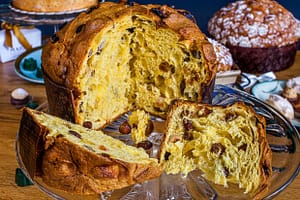 Der perfekte Panettone hat die perfekte Balance zwischen luftigem Teig und dem Aroma kandierter Früchte
 / © Foto: Georg Berg