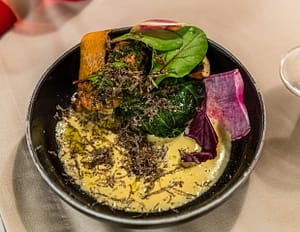 Dish of chef Alexandre Dimtch, Restaurant Saint Marc, Aups, with freshly grated black truffles in Aups, France / © Foto: Georg Berg